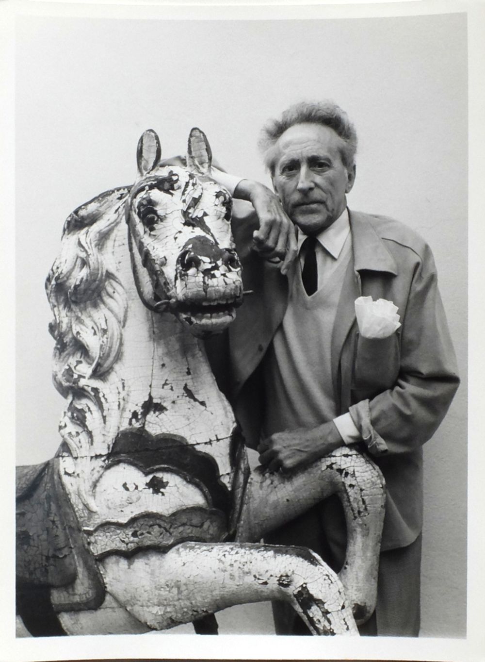 Jean Cocteau 1956 (au cheval forain)