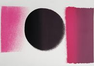Dunkles Rund in schwarz-rotem Feld/schwarz-schwarzrot-leuchtrot