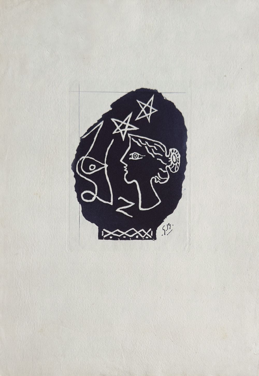 Femme de profil