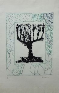 Arbre central, au vert