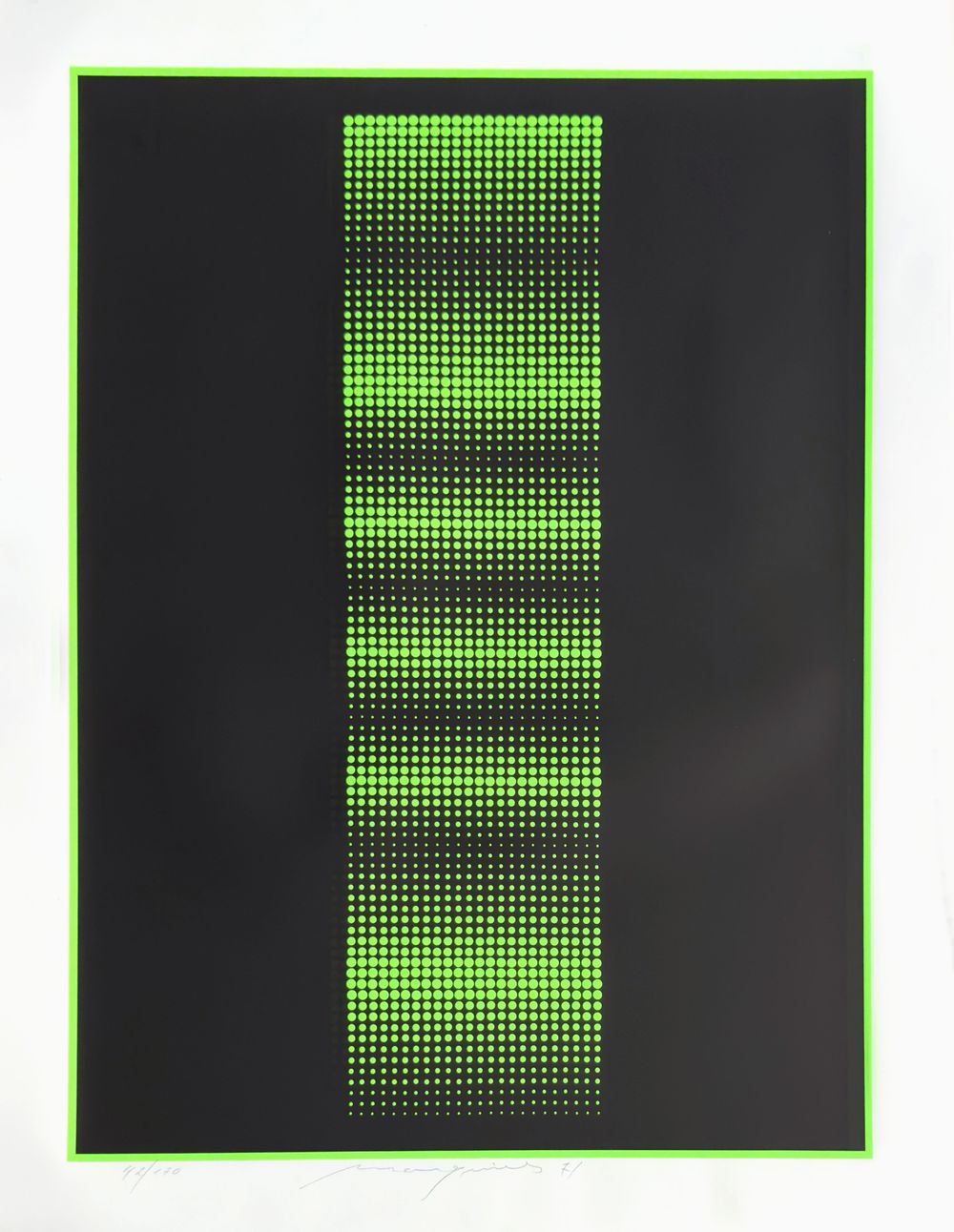 Puntos verdes sobre fondo negro