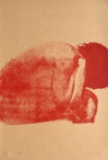 Nu rouge assis