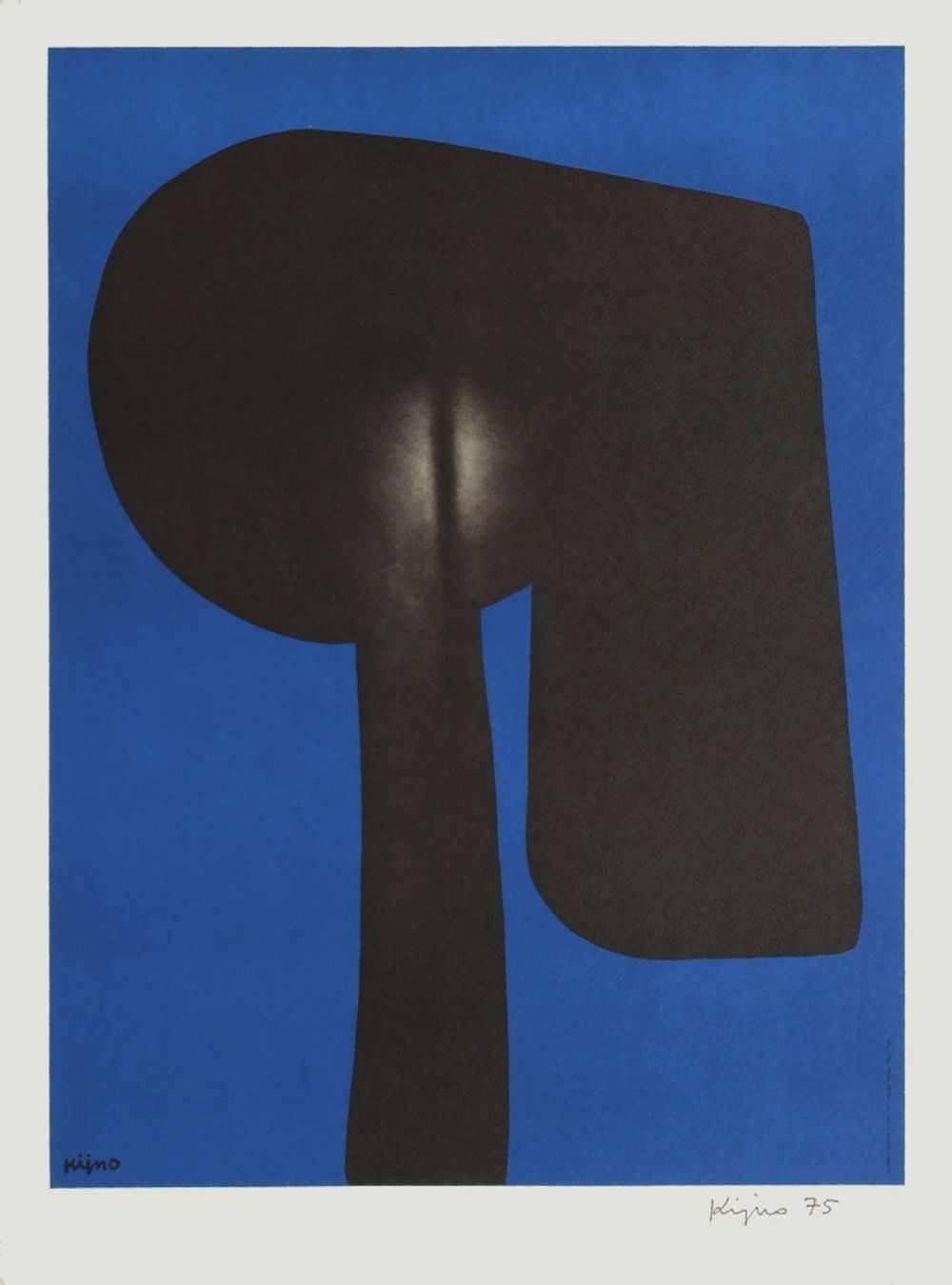 Noir sur fond bleu