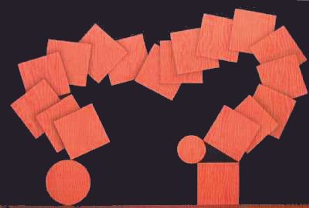 18 carrés et 2 cercles